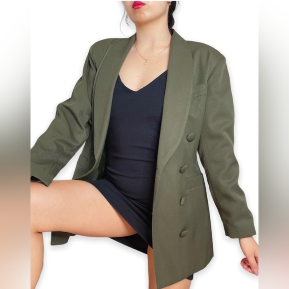 81st and park Jackets & Blazers - 81st and park green blazer size small